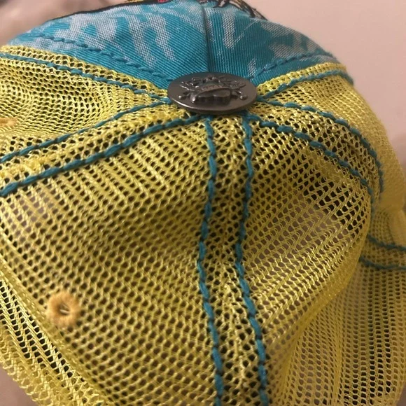 Ed Hardy Vintage Tiger Mesh Trucker Hat - Picture 5 of 5